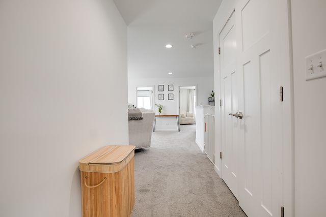 1021 Gillespie Lane, Yorkville, IL 60560