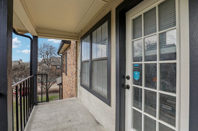 2835 Keller Springs Road 1104, Carrollton, TX 75006