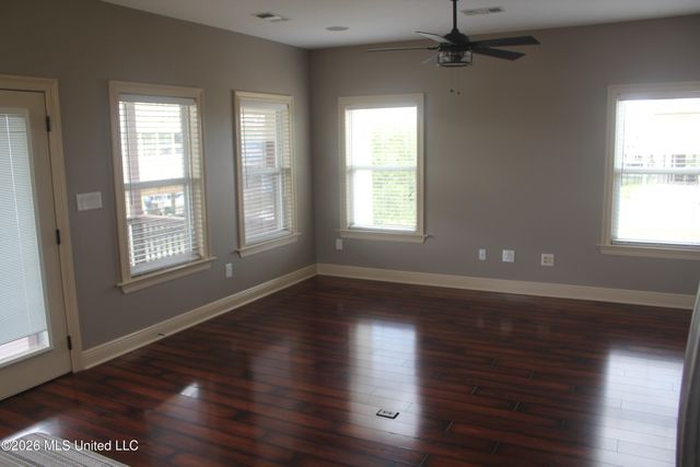 11184 Tahiti Street, Bay Saint Louis, MS 39520