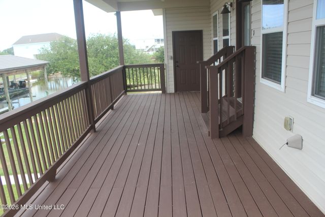 11184 Tahiti Street, Bay Saint Louis, MS 39520