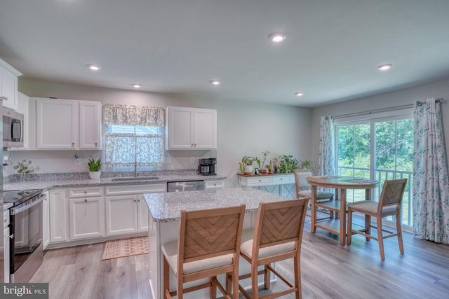 401 ALEZACH DR, Dover, DE 19901