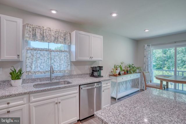 401 ALEZACH DR, Dover, DE 19901