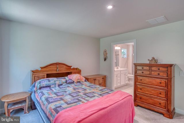 401 ALEZACH DR, Dover, DE 19901