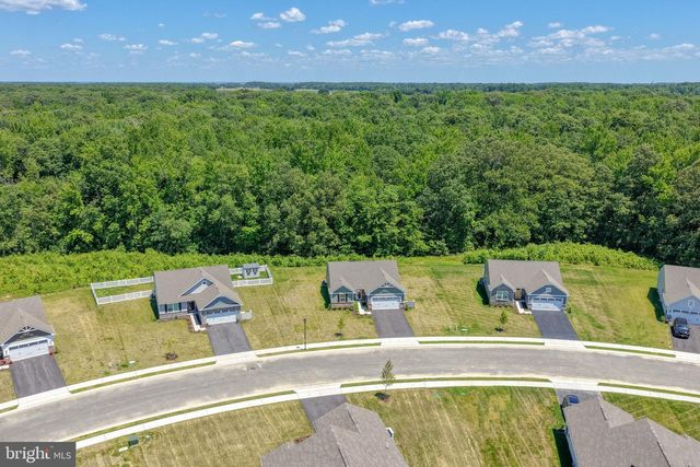 401 ALEZACH DR, Dover, DE 19901