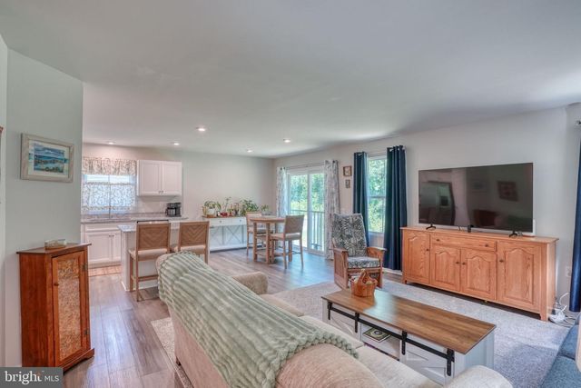 401 ALEZACH DR, Dover, DE 19901