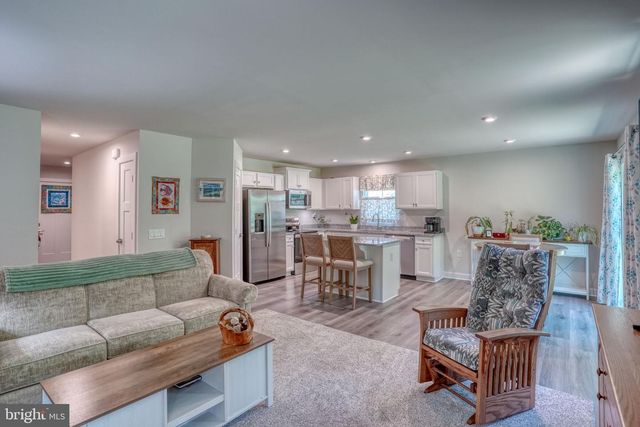 401 ALEZACH DR, Dover, DE 19901