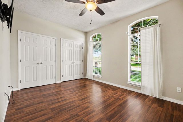 9714 Crystal Boulevard, Baytown, TX 77521
