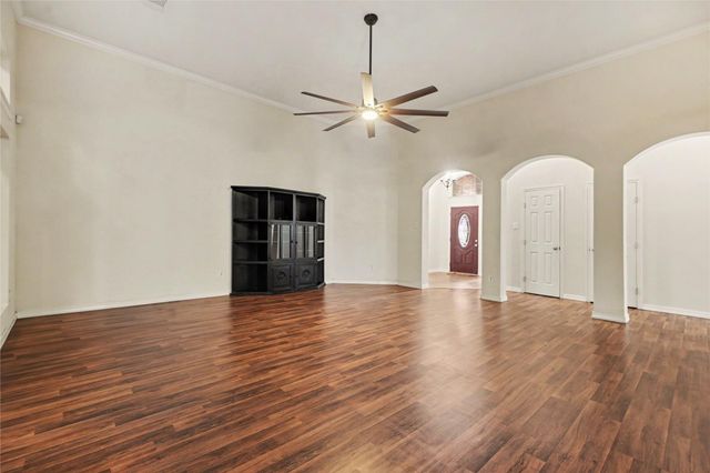9714 Crystal Boulevard, Baytown, TX 77521