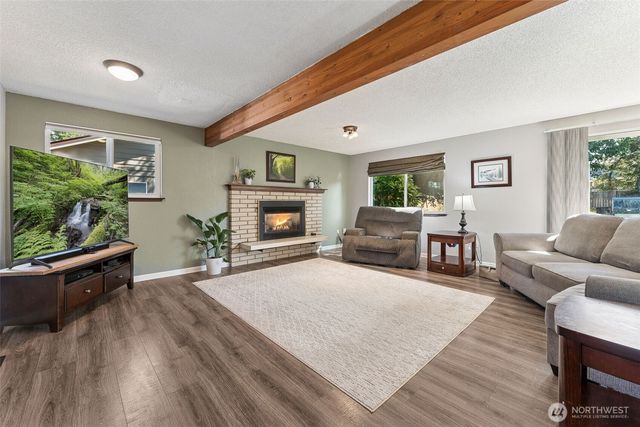 15213 103rd Avenue Ct E, Puyallup, WA 98374