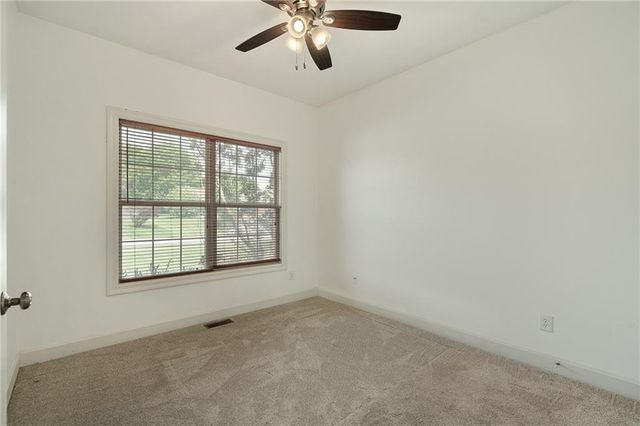 15613 White Drive, Belton, MO 64012