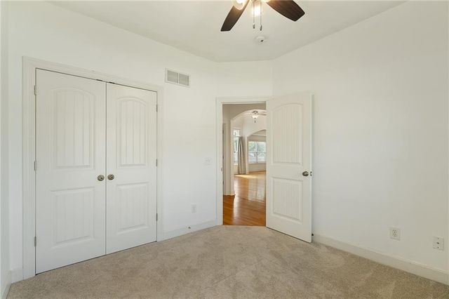 15613 White Drive, Belton, MO 64012