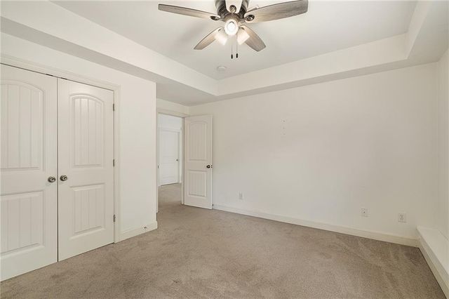 15613 White Drive, Belton, MO 64012