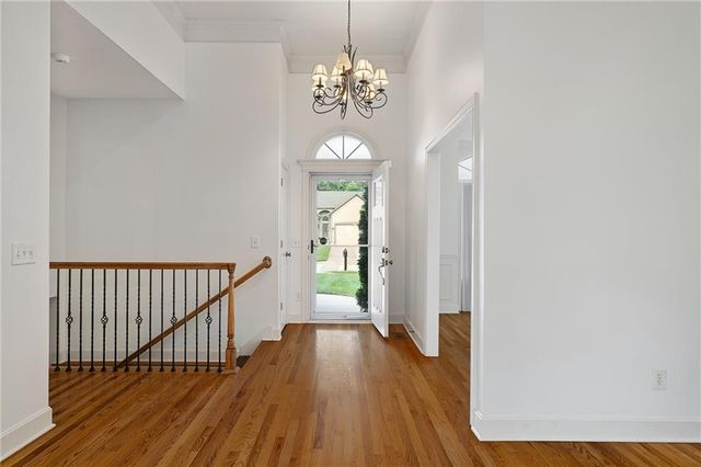 15613 White Drive, Belton, MO 64012