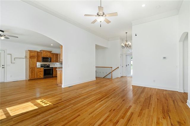 15613 White Drive, Belton, MO 64012