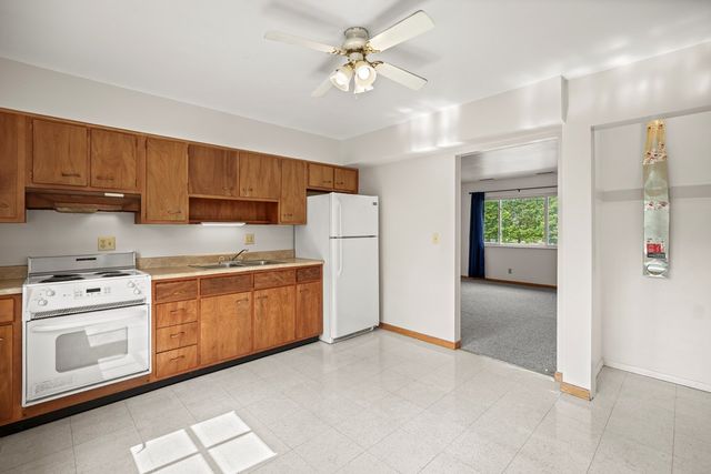 910 S Division Street, Mount Vernon, OH 43050