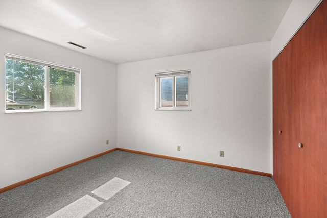 910 S Division Street, Mount Vernon, OH 43050