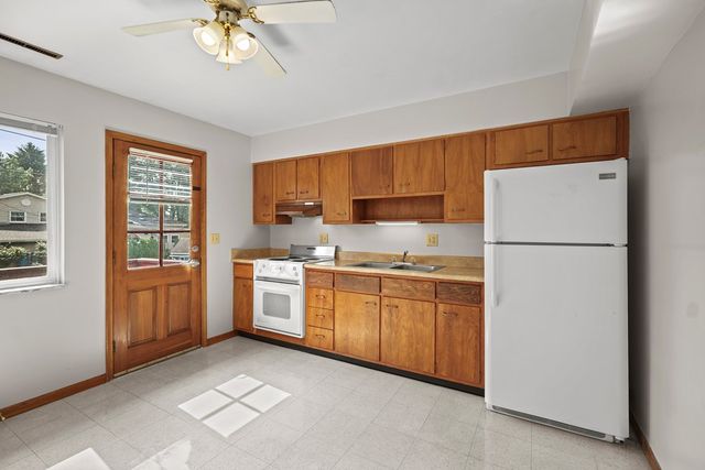 910 S Division Street, Mount Vernon, OH 43050
