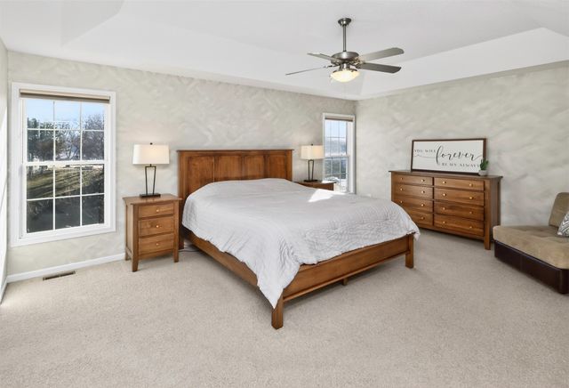 3625 Brook Run Drive, Des Moines, IA 50317