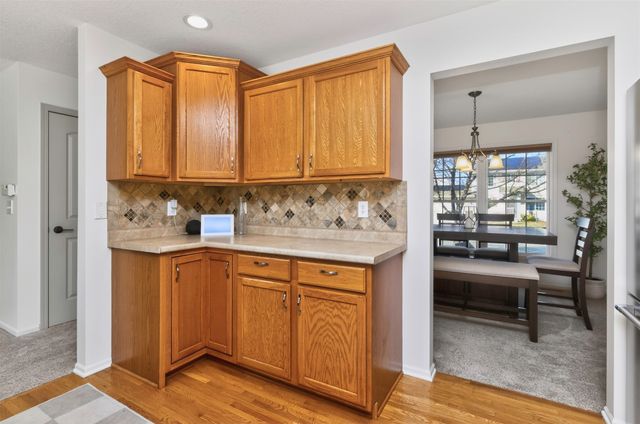 3625 Brook Run Drive, Des Moines, IA 50317