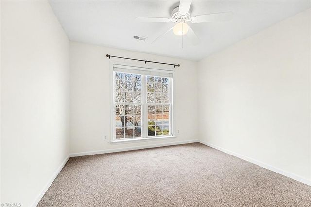 1609 Hargrove Drive, Mcleansville, NC 27301