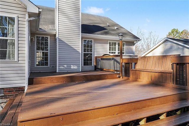 1609 Hargrove Drive, Mcleansville, NC 27301