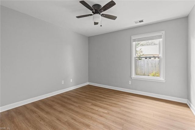 2516 Brigstock CT, Virginia Beach, VA 23454