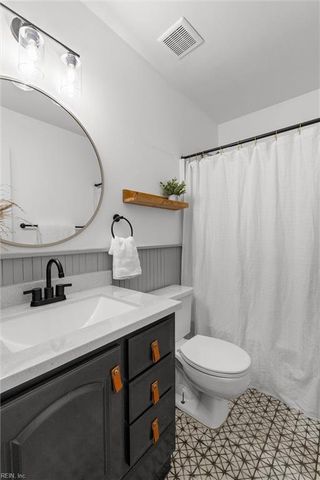 2516 Brigstock CT, Virginia Beach, VA 23454