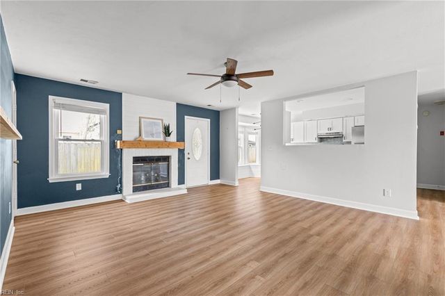 2516 Brigstock CT, Virginia Beach, VA 23454