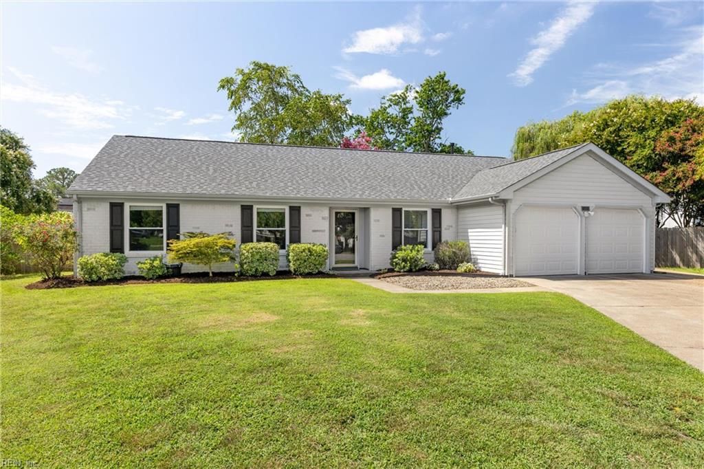 2516 Brigstock CT, Virginia Beach, VA 23454