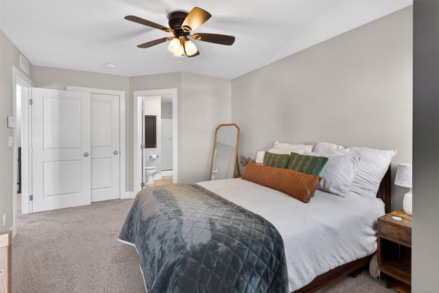 4854 NE McDougal Lane, Ankeny, IA 50021