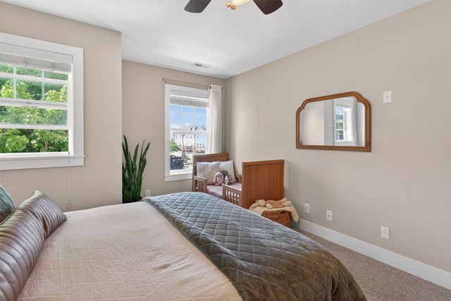 4854 NE McDougal Lane, Ankeny, IA 50021