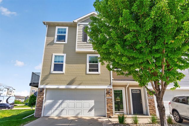 4854 NE McDougal Lane, Ankeny, IA 50021