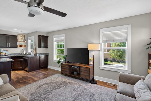 4854 NE McDougal Lane, Ankeny, IA 50021