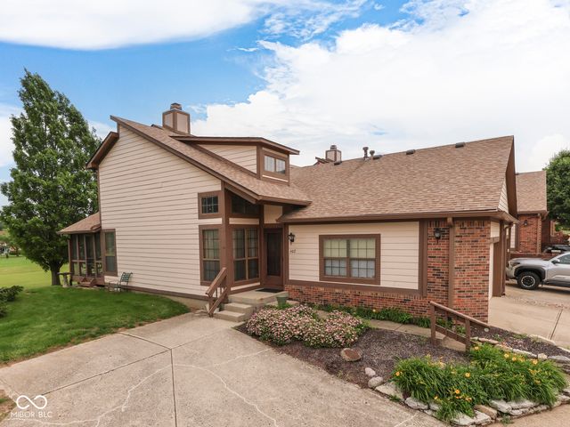 602 Cielo Vista Drive 602, Greenwood, IN 46143