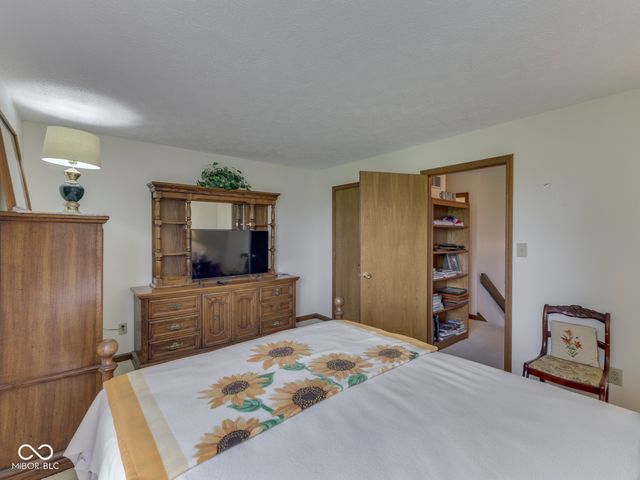 602 Cielo Vista Drive 602, Greenwood, IN 46143