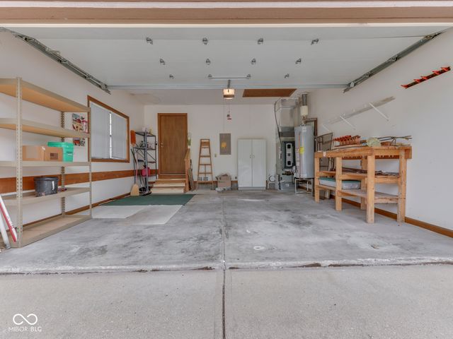 602 Cielo Vista Drive 602, Greenwood, IN 46143
