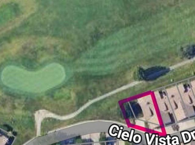 602 Cielo Vista Drive 602, Greenwood, IN 46143