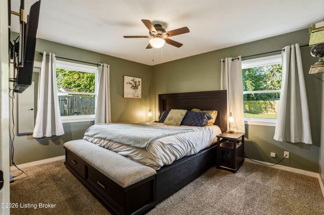 1822 Wickham Way, Louisville, KY 40223