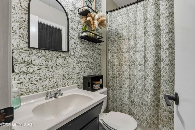 1822 Wickham Way, Louisville, KY 40223