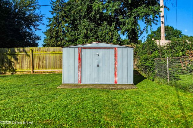 1822 Wickham Way, Louisville, KY 40223
