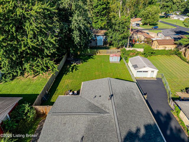 1822 Wickham Way, Louisville, KY 40223