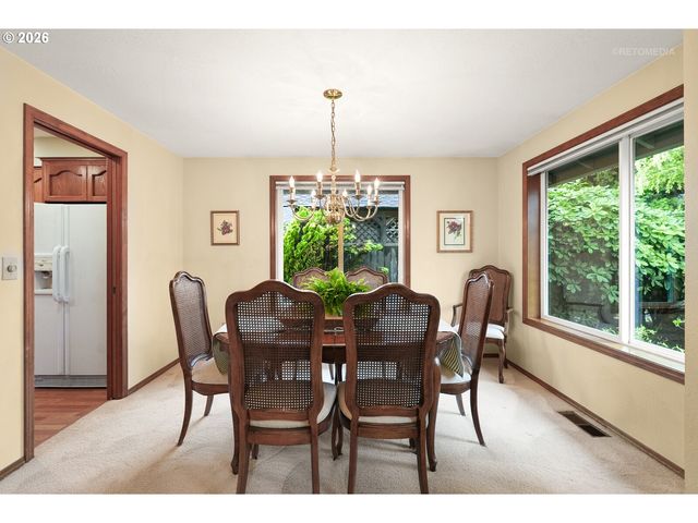 1476 Ne STILE Dr, Hillsboro, OR 97124