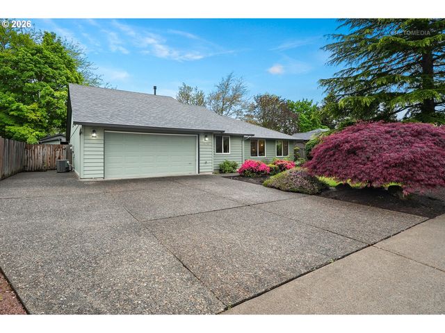 1476 Ne STILE Dr, Hillsboro, OR 97124