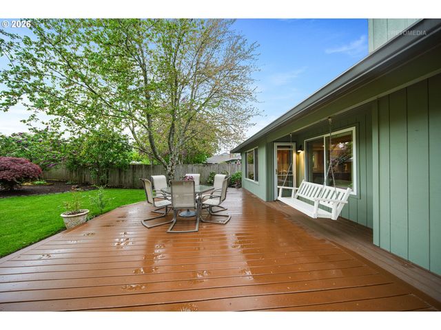 1476 Ne STILE Dr, Hillsboro, OR 97124