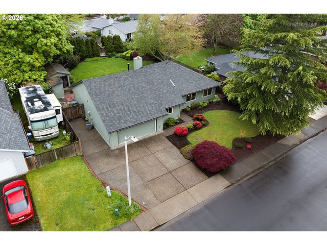 1476 Ne STILE Dr, Hillsboro, OR 97124