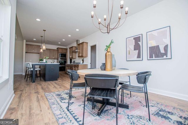 102 Red Oak Lane, Carrollton, GA 30116