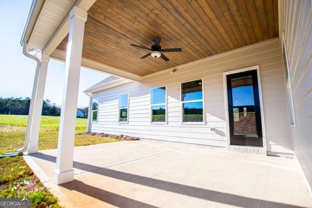 102 Red Oak Lane, Carrollton, GA 30116