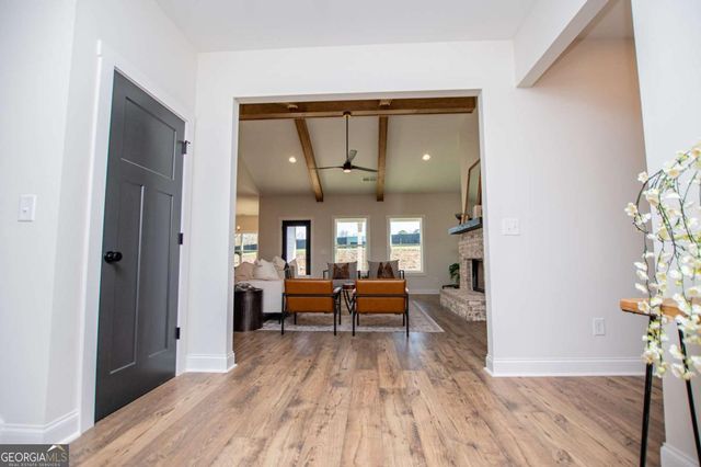 102 Red Oak Lane, Carrollton, GA 30116