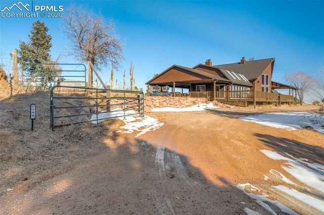 7745 Pine Oaks Lane, Colorado Springs, CO 80926