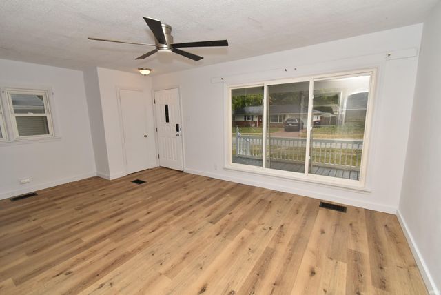 107 Sherry Lane, Attica, IN 47918